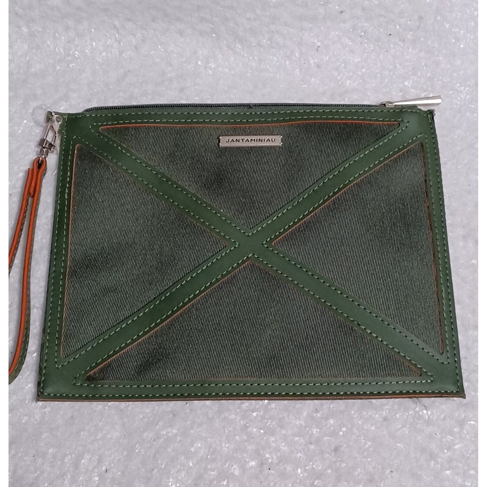 KLM Airlines Jantaminiau Amenities Soft Business Class Zippered Pouch Green USED